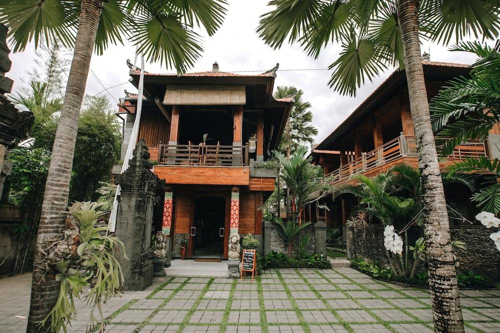 Budhi Ayu Villas And Cottages Ubud By Mahaputra-Chse Certified Exterior foto